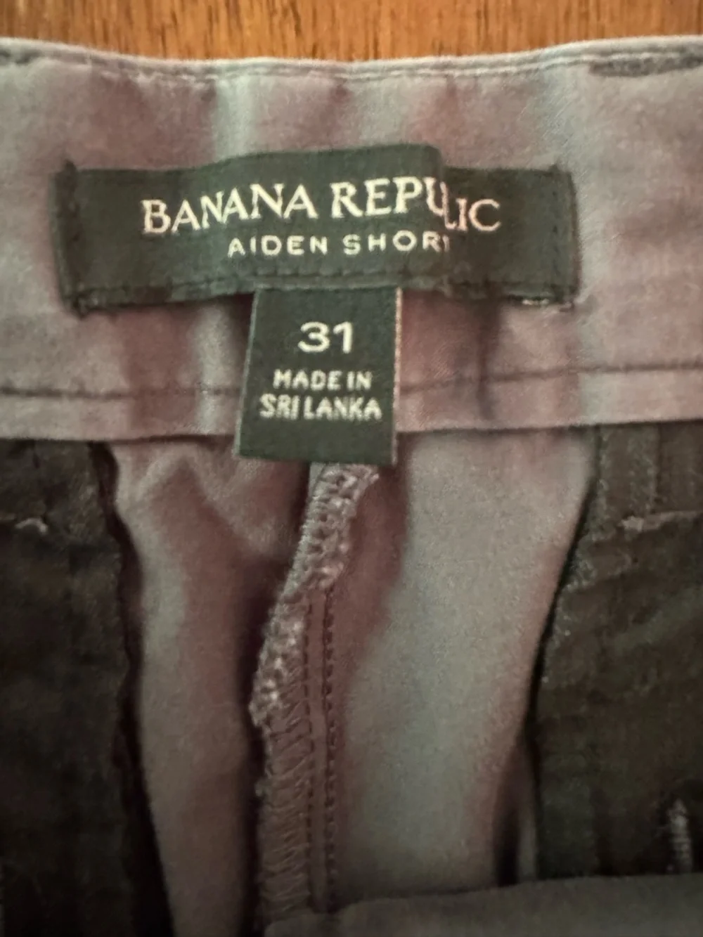 Banana Republic Men's Flat-Front Shorts Charcoal Gray Size 31